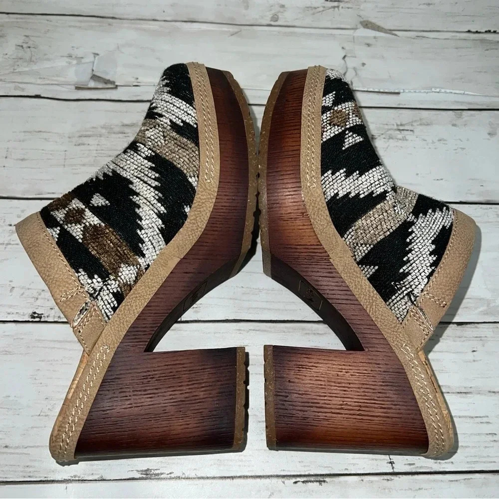 Korks Lori Clog Platform Western Boho Tan Aztec S… - image 5